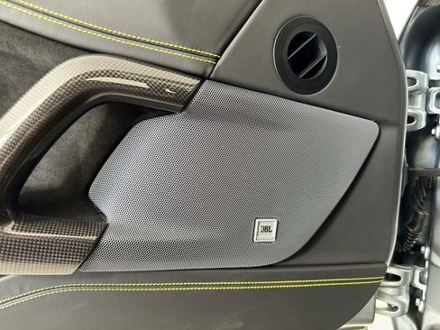 Certified 2019 Ferrari GTC4Lusso T image 17