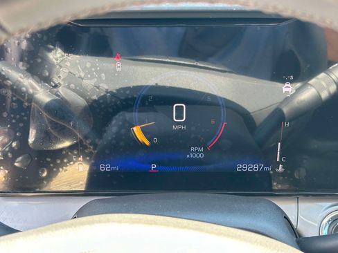 Used 2024 Chevrolet Trax LT w/ Driver Confidence Package FWD image 23