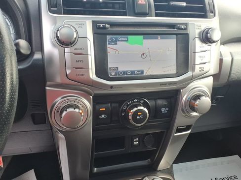 Used 2018 Toyota 4Runner SR5 Premium AWD/4WD image 22