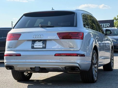 Used 2017 Audi Q7 3.0T Premium Plus w/ Premium Plus Package AWD/4WD image 5