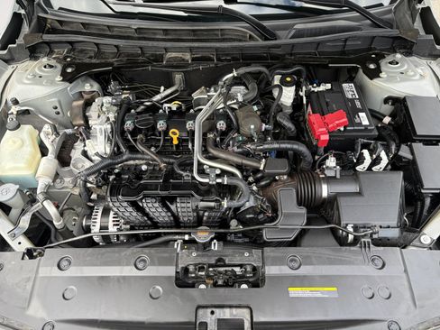 Used 2022 Nissan Altima 2.5 SV w/ SV Premium Package image 26