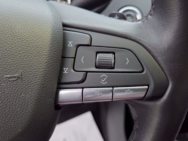 Used 2023 Cadillac XT4 Premium Luxury FWD image 23