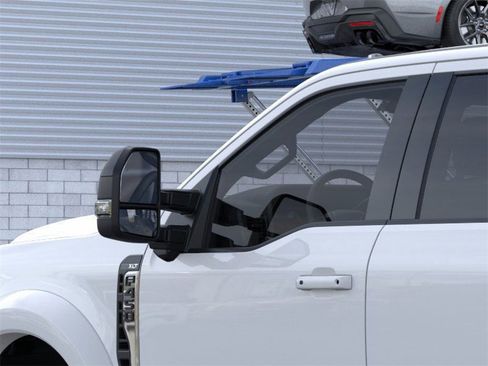 New 2026 Ford F450 XLT w/ XLT Premium Package image 23