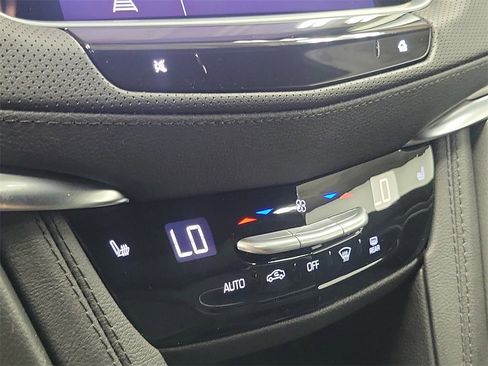 New 2025 Cadillac XT5 Luxury w/ LPO, Red Accent Package image 15