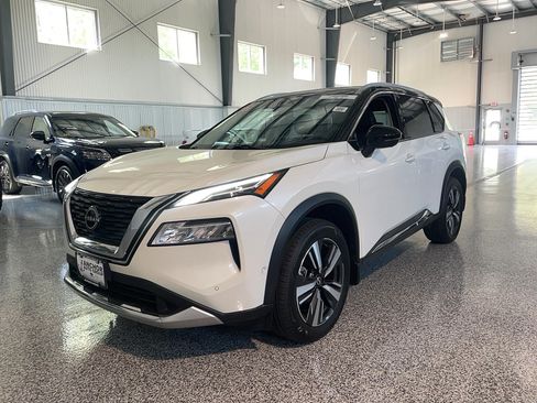 Used 2023 Nissan Rogue Platinum w/ Platinum Premium Package AWD/4WD image 4