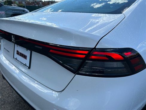 New 2025 Honda Accord SE image 22