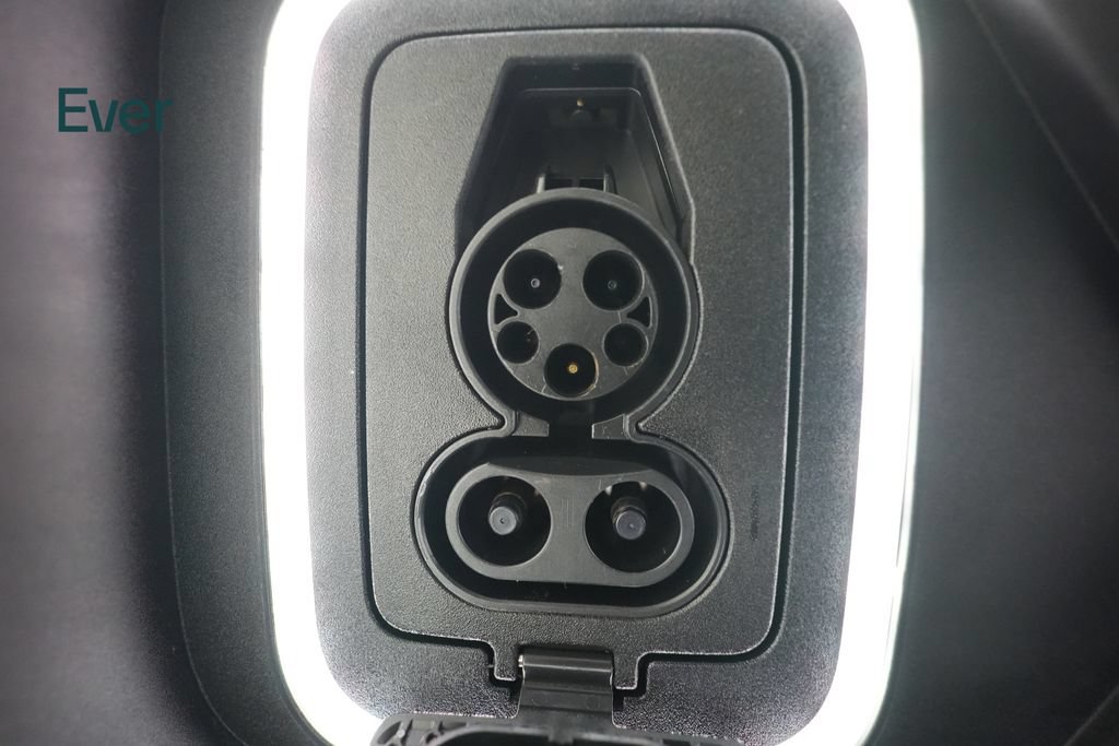 Used 2023 Rivian R1S Adventure Quad AWD/4WD image 10