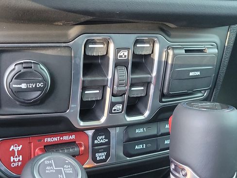 New 2026 Jeep Gladiator Rubicon image 25