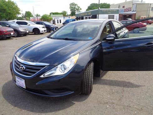 Used 2014 Hyundai Sonata GLS w/ Popular Equipment Group 2 FWD image 37