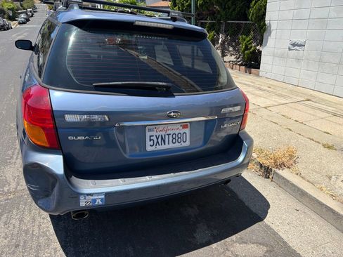 Used 2007 Subaru Legacy 2.5i Special Edition AWD/4WD image 8