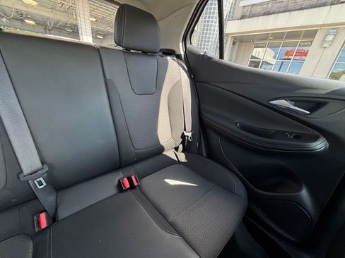 Used 2025 Buick Encore GX Preferred FWD image 37