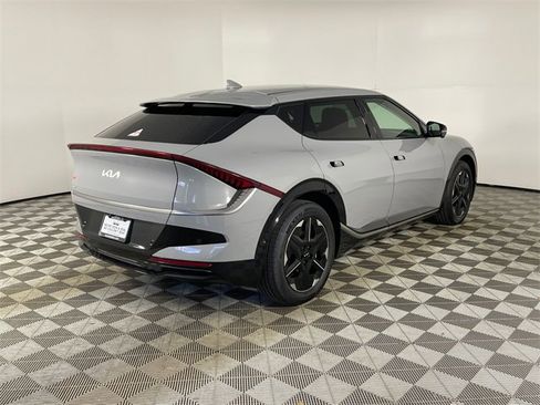 New 2025 Kia EV6 Wind image 6