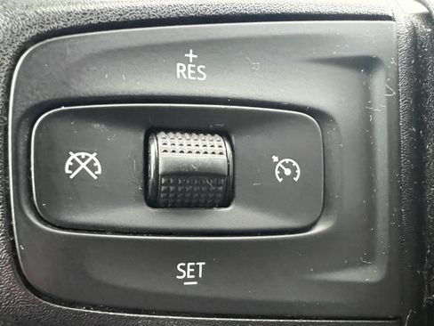 Used 2021 Chevrolet Silverado 1500 Custom Trail Boss image 22