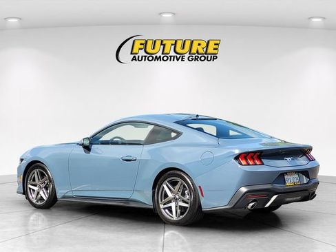 Certified 2025 Ford Mustang Coupe RWD image 7