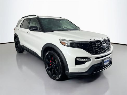 Used 2021 Ford Explorer ST w/ Equipment Group 401A image 8