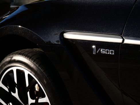 Used 2021 Aston Martin DBX image 9