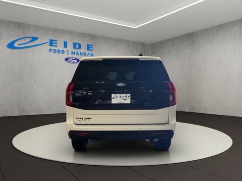 New 2027 Ford Expedition Platinum w/ Stealth Appearance Package AWD/4WD image 11