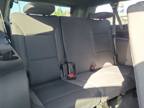 New 2026 Chevrolet Suburban LS image 19