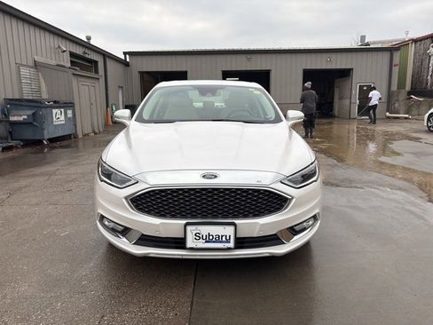 Used 2017 Ford Fusion Energi Platinum image 2
