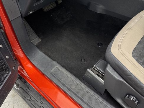 Certified 2022 Ford Bronco Wildtrak image 17