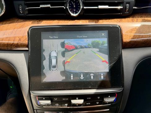 Used 2017 Maserati Quattroporte S RWD image 25