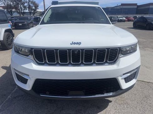 Used 2022 Jeep Grand Cherokee Limited 4xe w/ Luxury Tech Group II image 2