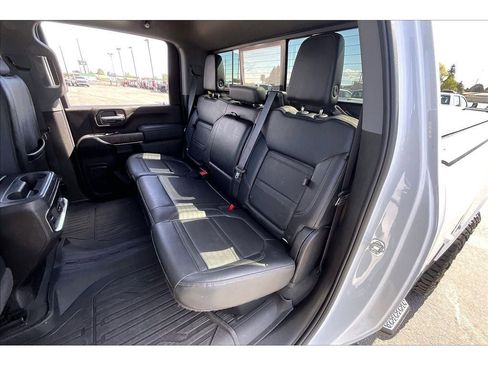Used 2022 GMC Sierra 3500 Denali w/ Denali Ultimate Package AWD/4WD image 28