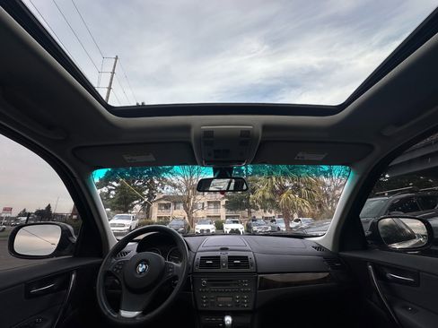 Used 2010 BMW X3 xDrive30i image 11