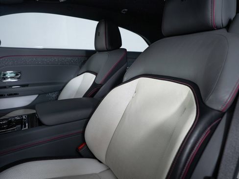 Used 2024 Rolls-Royce Spectre w/ Leather Finishing Pack AWD/4WD image 25