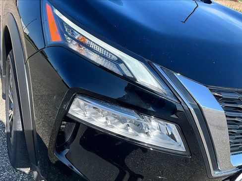 Used 2023 Nissan Rogue SV AWD/4WD image 38