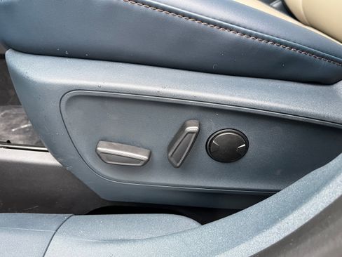 New 2026 Ford Maverick Lariat w/ 4K Tow Package image 12