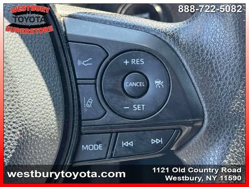 Used 2024 Toyota RAV4 XLE AWD/4WD image 24