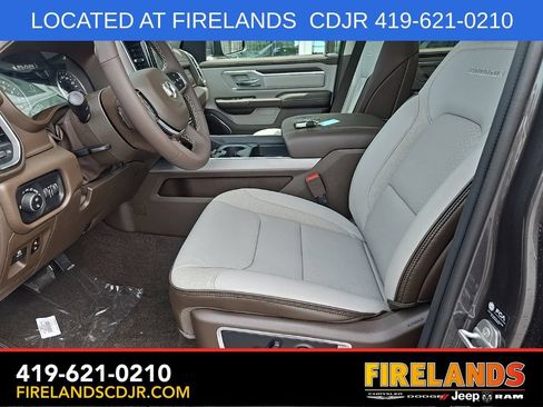 New 2026 RAM 1500 Laramie AWD/4WD image 15