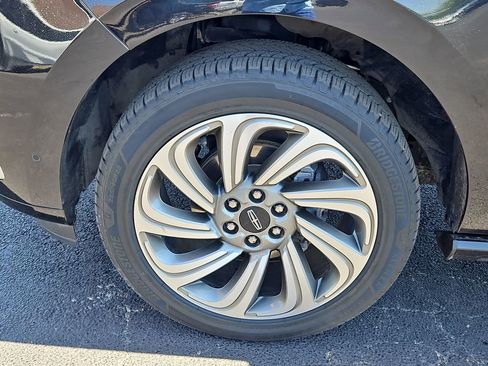 Used 2022 Lincoln Navigator Reserve AWD/4WD image 13