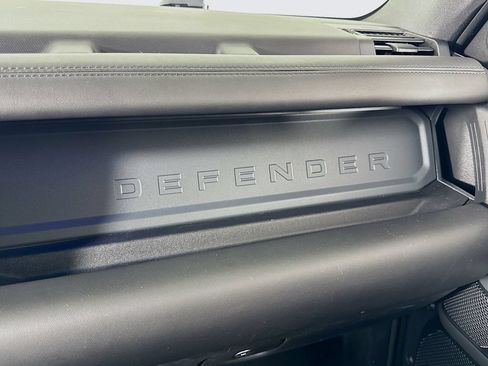 Used 2022 Land Rover Defender 110 X AWD/4WD image 19
