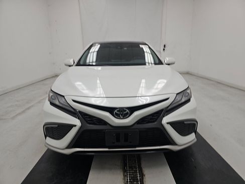 Used 2021 Toyota Camry XSE image 2