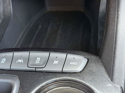 Used 2023 Chevrolet TrailBlazer LS AWD/4WD image 12