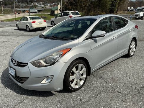 Used 2012 Hyundai Elantra Limited image 2