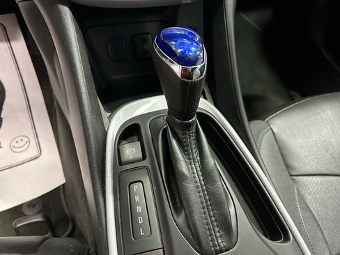 Used 2017 Chevrolet Volt LT w/ Comfort Package FWD image 15