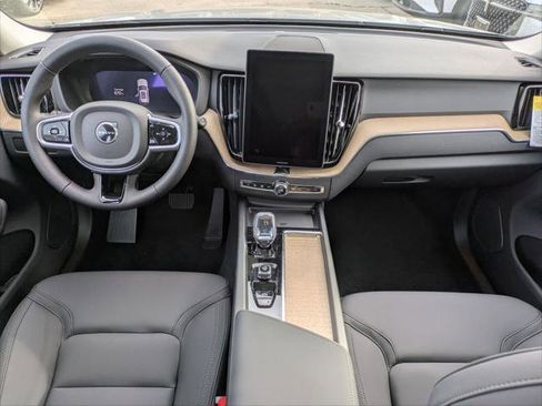 New 2026 Volvo XC60 B5 Plus w/ Climate Package PRO image 11