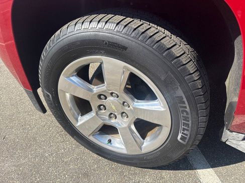 Used 2015 Chevrolet Tahoe LT image 9