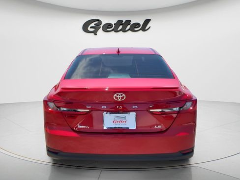 Used 2025 Toyota Camry LE w/ Convenience Package FWD image 6