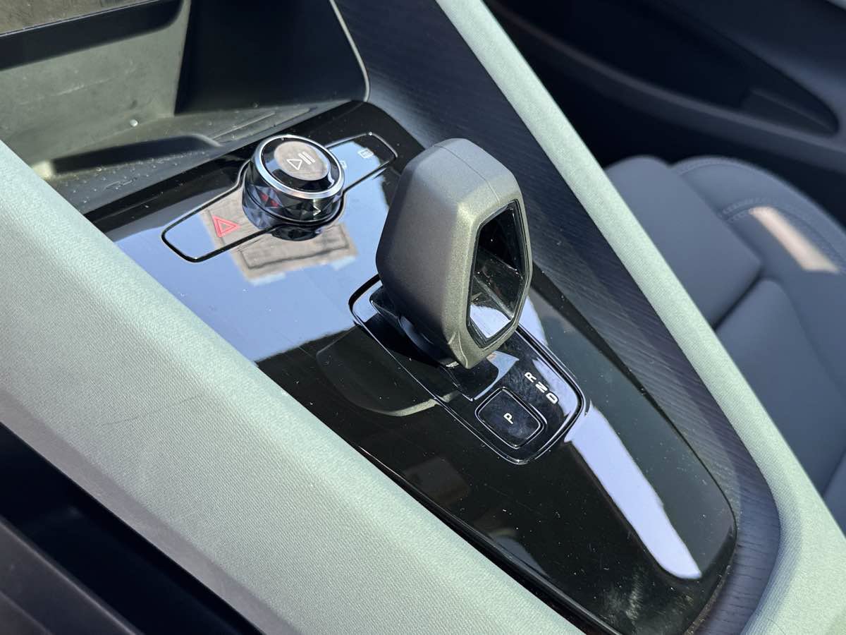 Used 2024 Polestar Polestar 2 AWD/4WD image 30