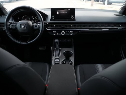 Used 2024 Honda Civic Sport image 17