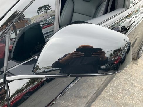 Used 2023 Tesla Model X AWD/4WD image 99