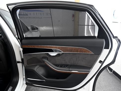 Used 2021 Audi A8 L 3.0T image 37