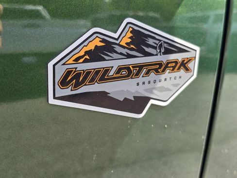 Used 2023 Ford Bronco Wildtrak AWD/4WD image 11