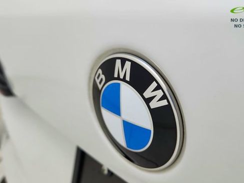 Used 2025 BMW X5 xDrive40i AWD/4WD image 16