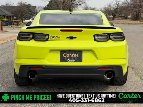 Used 2020 Chevrolet Camaro LT image 9