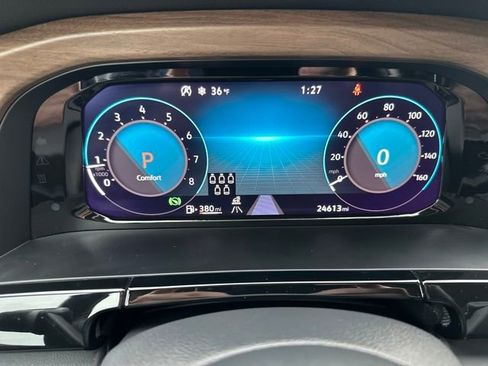 Certified 2025 Volkswagen Atlas SE image 22